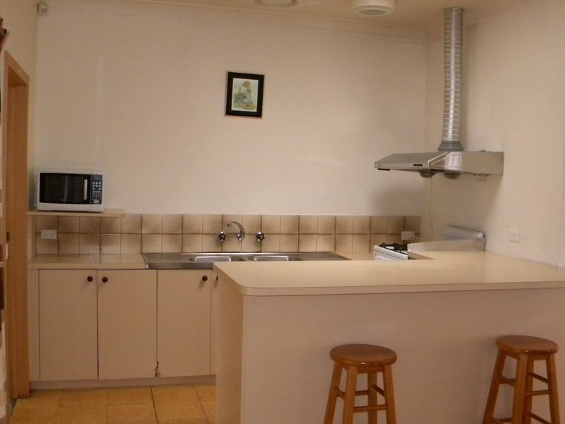 24/114-118 Ferntree Gully Road, Oakleigh East VIC 3166