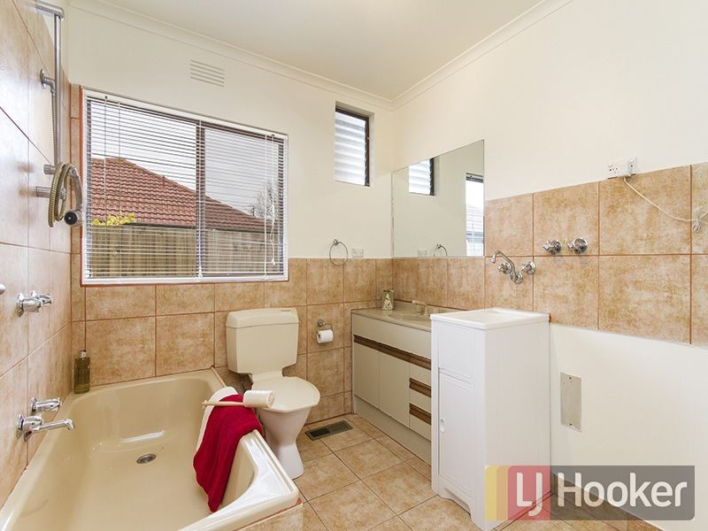 1/40 Gordon Avenue, Oakleigh East VIC 3166