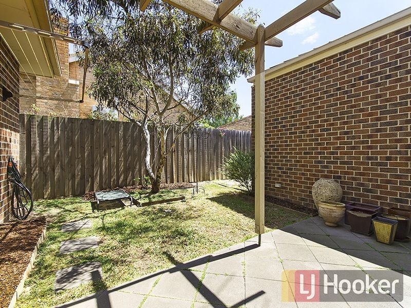 1/33 Charlton Street, Mount Waverley VIC 3149
