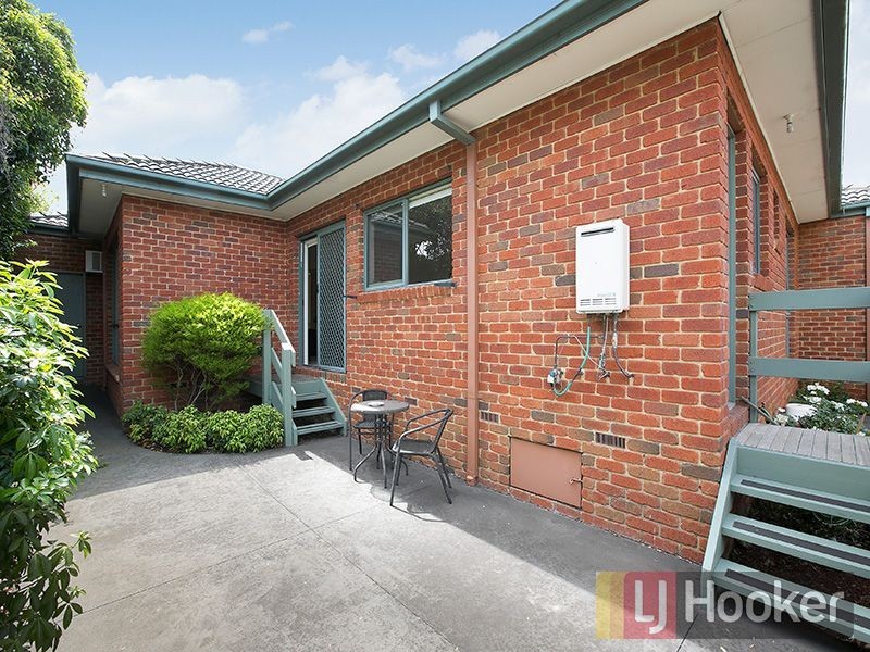 4/1596 Dandenong Road, Huntingdale VIC 3166