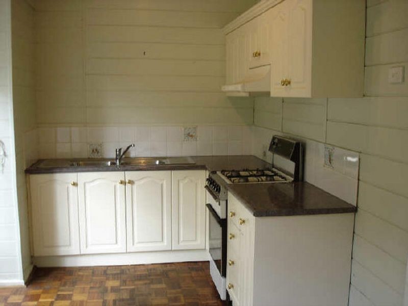 64 Golf Links Avenue, Oakleigh VIC 3166