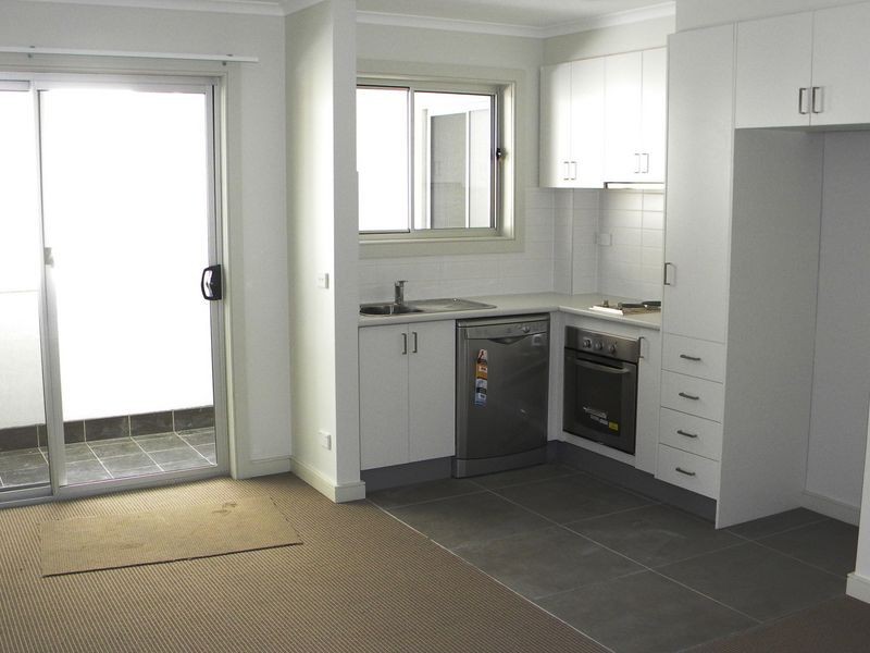 6/41 Railway Avenue, Oakleigh VIC 3166