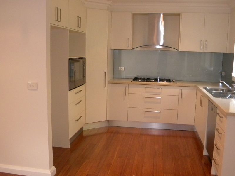 3/8 – 10 Cabena Crescent, Chadstone VIC 3148