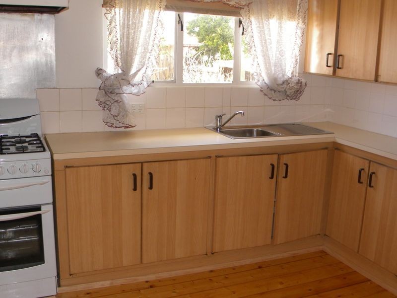 14 Nyrang Street, Chadstone VIC 3148