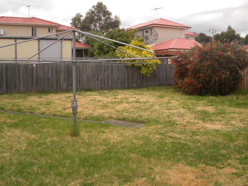 14 Nyrang Street, Chadstone VIC 3148