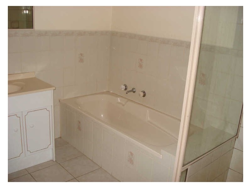 3/8 Stewart Road, Oakleigh East VIC 3166