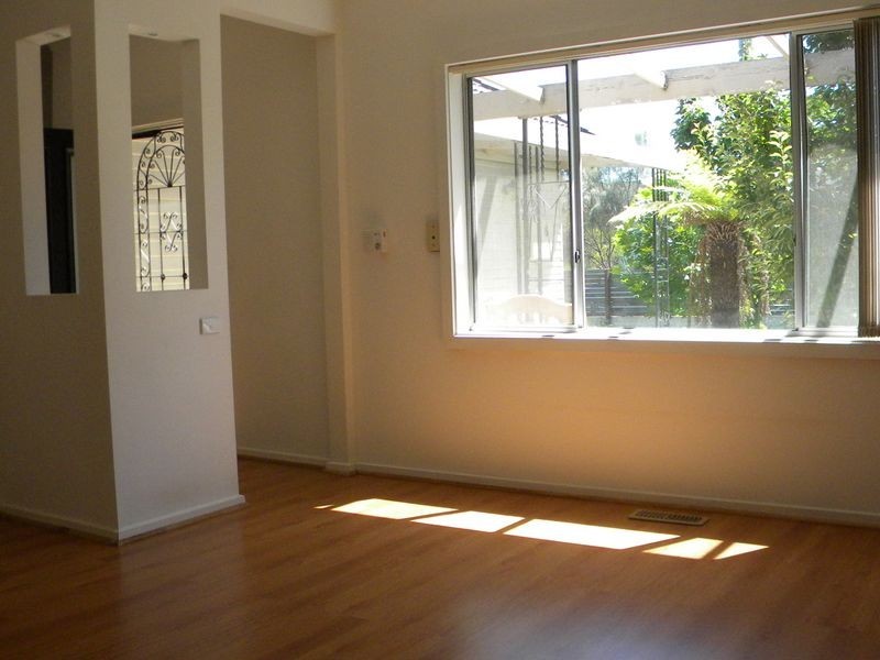 1/108 Haughton Road, Oakleigh VIC 3166