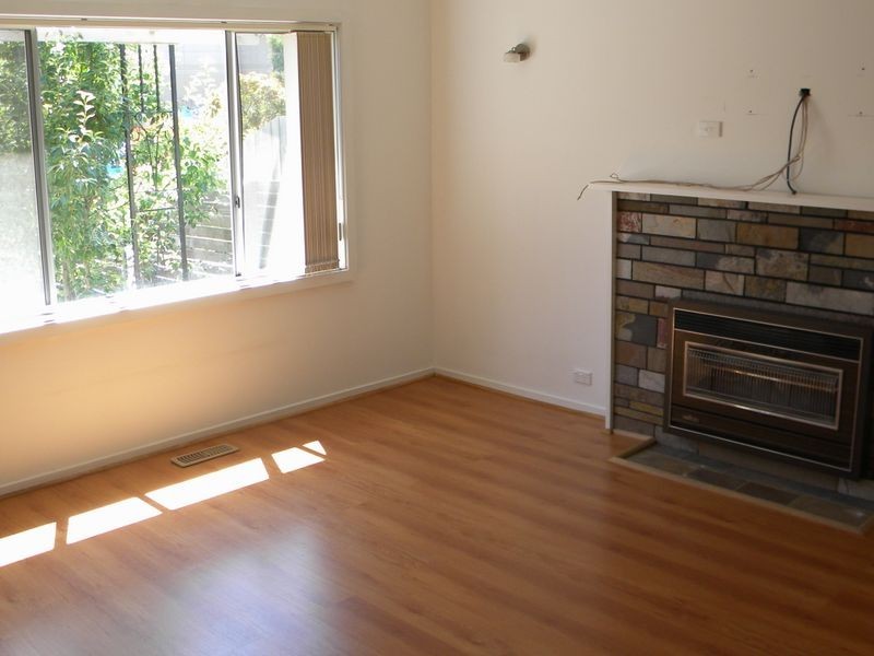 1/108 Haughton Road, Oakleigh VIC 3166