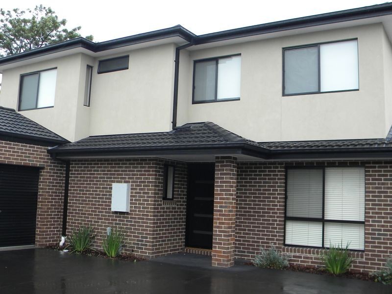 2/13 Jason Street, Oakleigh South VIC 3167