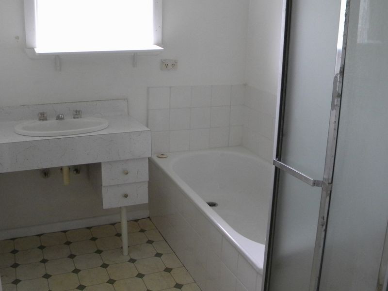 21 Old Dandenong Road, Oakleigh South VIC 3167