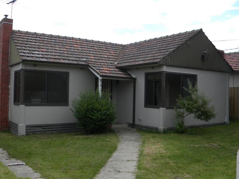 11 Simmonds Street, Hughesdale VIC 3166