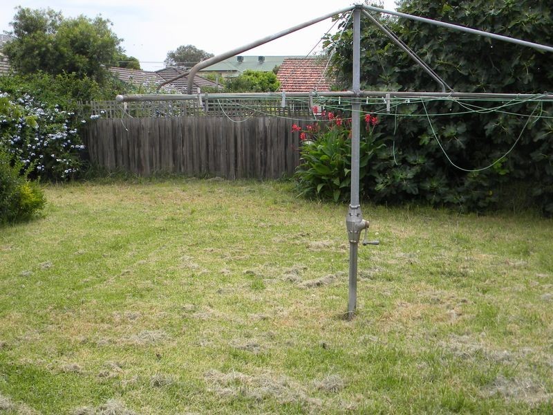 11 Simmonds Street, Hughesdale VIC 3166