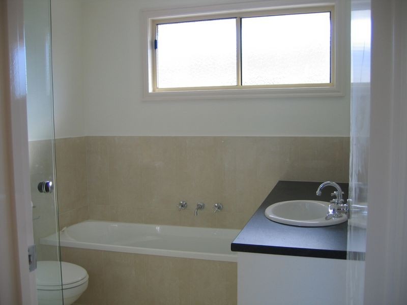 2/6 McLochlan Street, Mount Waverley VIC 3149