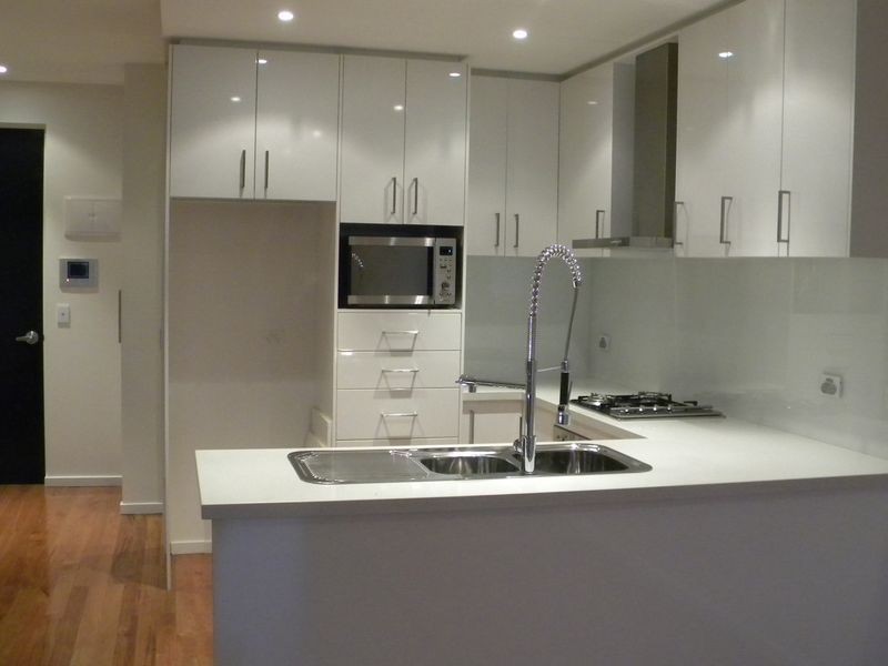 2/7 Neerim Grove, Hughesdale VIC 3166