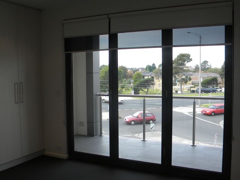 2/7 Neerim Grove, Hughesdale VIC 3166