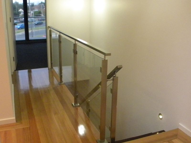 2/7 Neerim Grove, Hughesdale VIC 3166