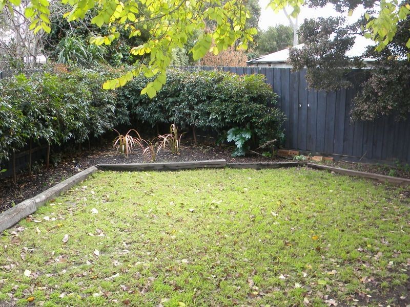 13 Genine Avenue, Heatherton VIC 3202