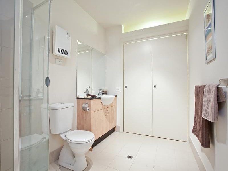 15/82-86 Atherton Road, Oakleigh VIC 3166