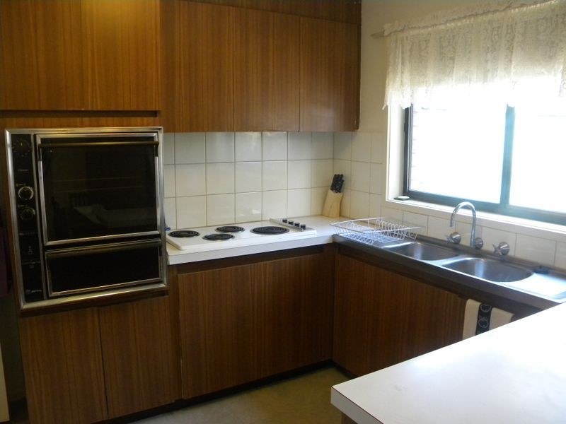 10/120 Ferntree Gully Road, Oakleigh East VIC 3166