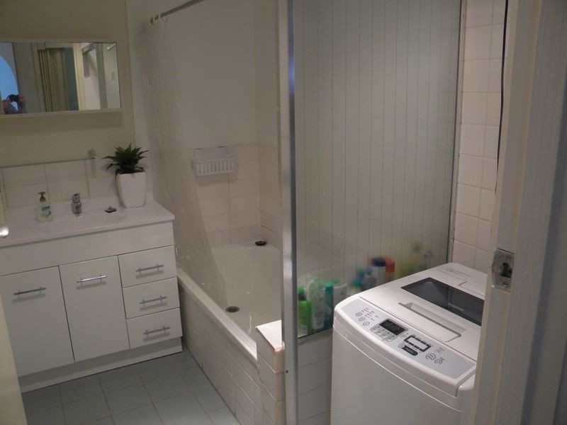 10/120 Ferntree Gully Road, Oakleigh East VIC 3166