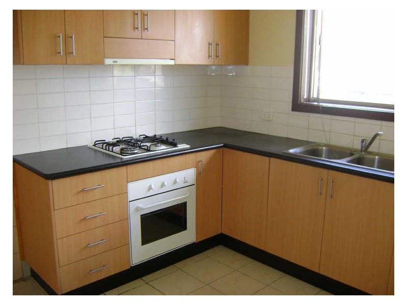 2/16 Tennyson Avenue, Clayton South VIC 3169