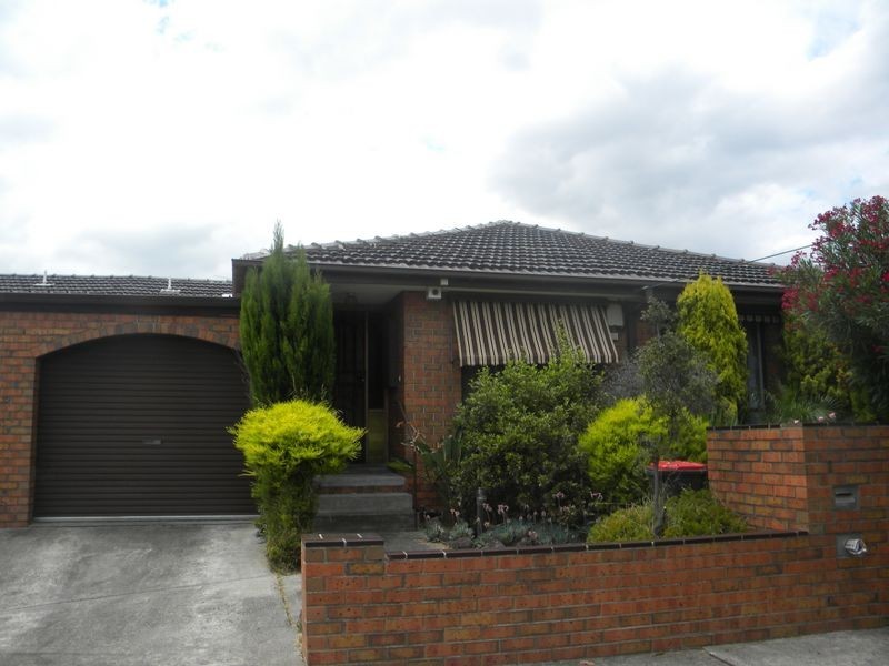 2/8 Valley Street, Oakleigh South VIC 3167