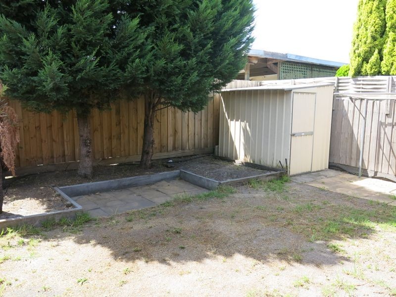 2/8 Valley Street, Oakleigh South VIC 3167