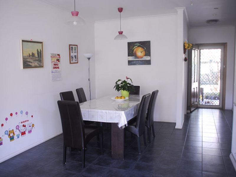 2/40 Gordon Avenue, Oakleigh East VIC 3166