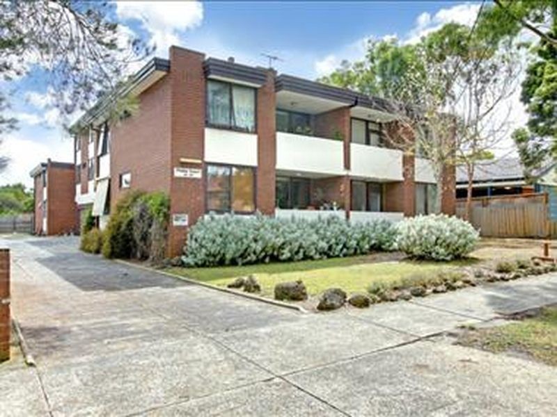 11/94-96 Thames Street, Box Hill VIC 3128