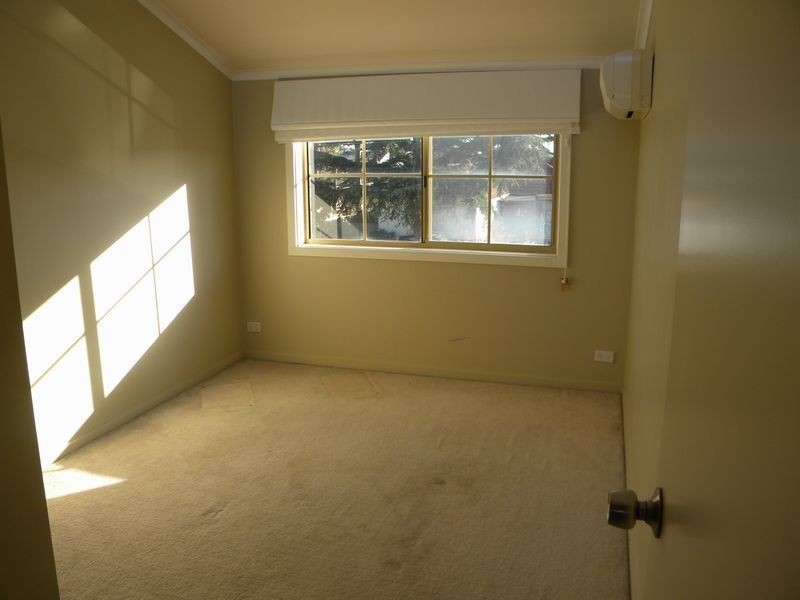 2/12 Margaret Street, Clayton VIC 3168