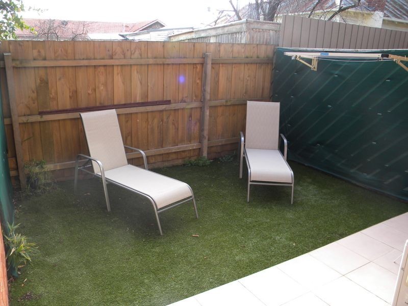 3/21 Camden Road, Hughesdale VIC 3166