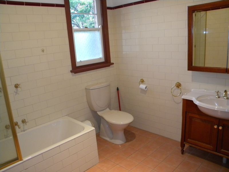 910 Centre Road, Bentleigh East VIC 3165