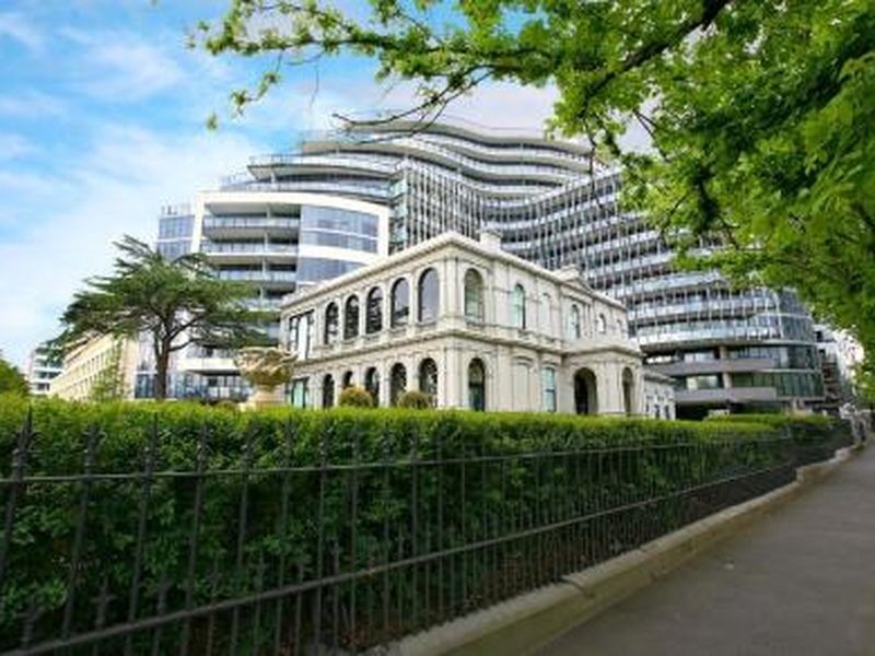 721/55 Queens Road, Melbourne VIC 3000