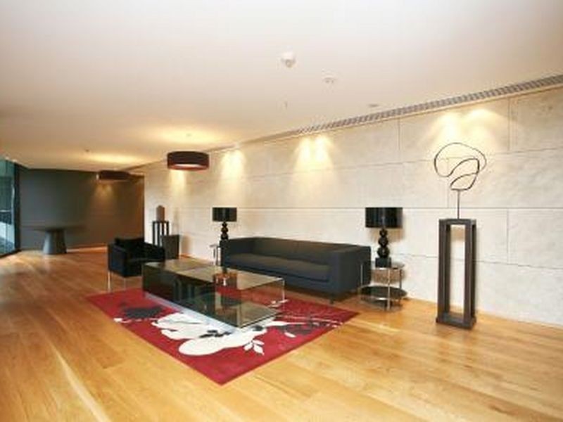 721/55 Queens Road, Melbourne VIC 3000