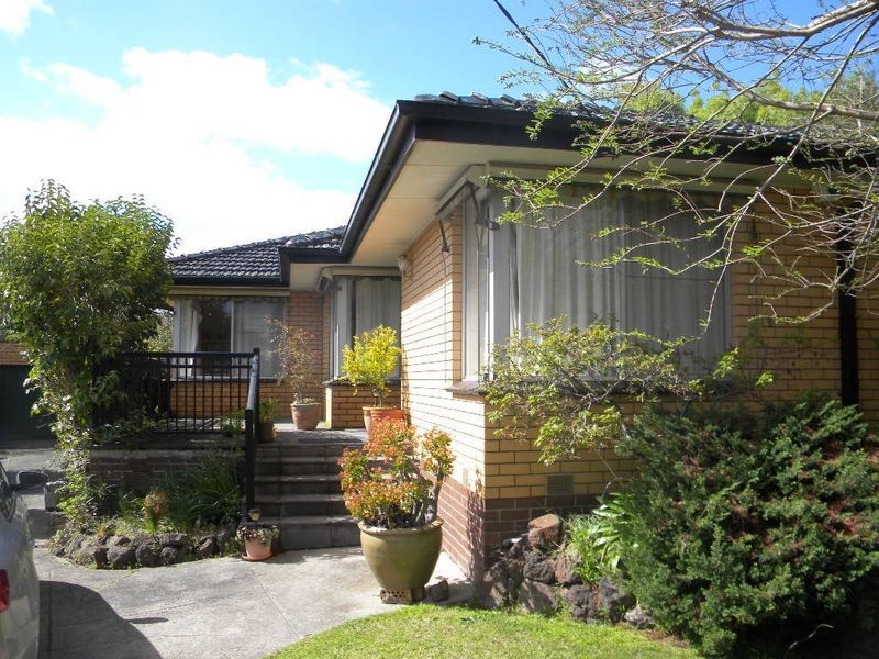 11 Katandra Court, Mount Waverley VIC 3149