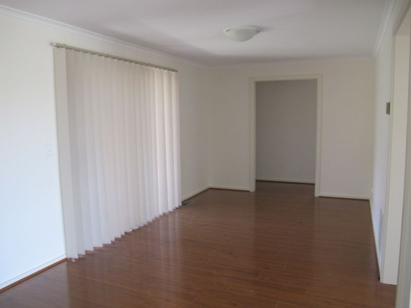 14 Fairland Avenue, Oakleigh East VIC 3166