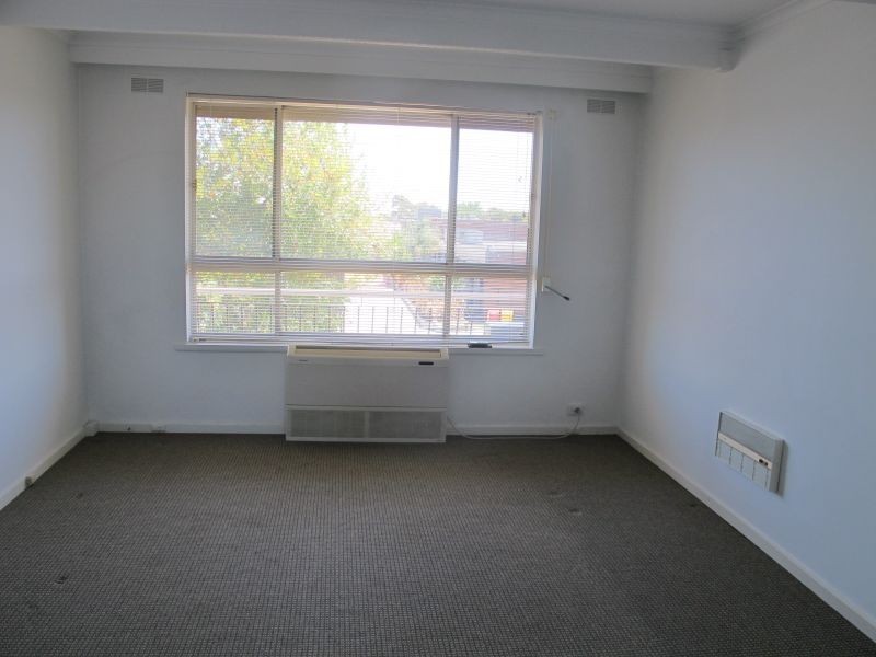 2/254 Huntingdale Road, Oakleigh VIC 3166