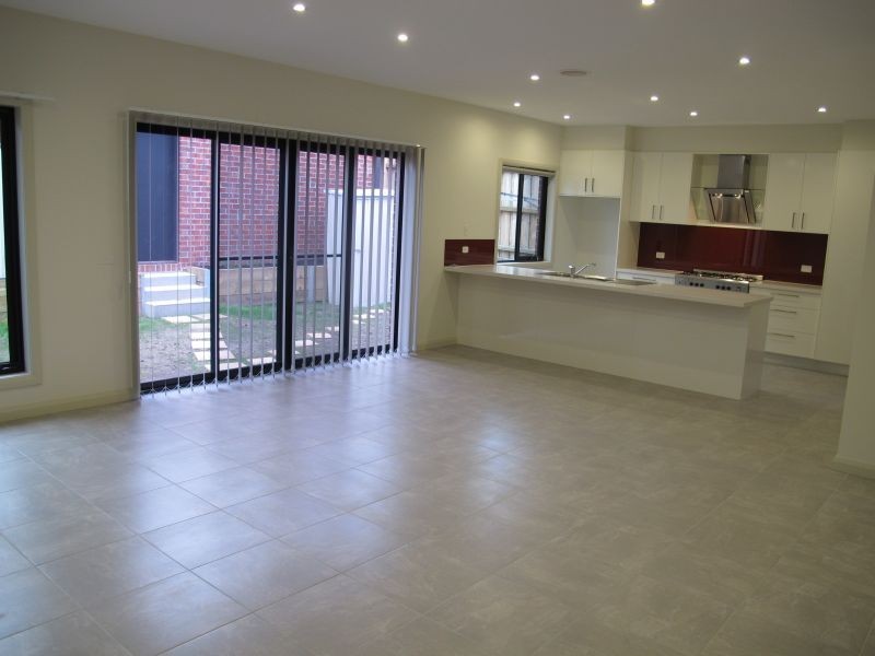 1/1751 Dandenong Road, Oakleigh East VIC 3166