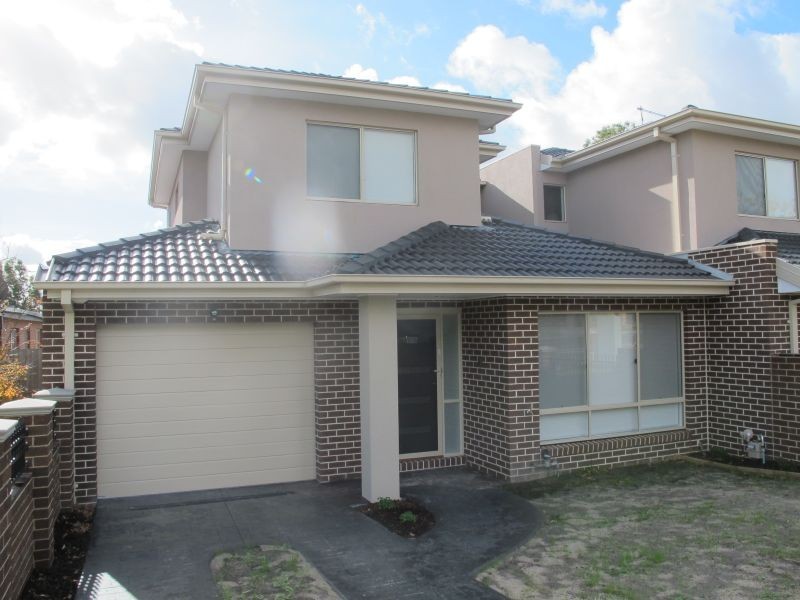 1/5 Churchill Avenue, Chadstone VIC 3148