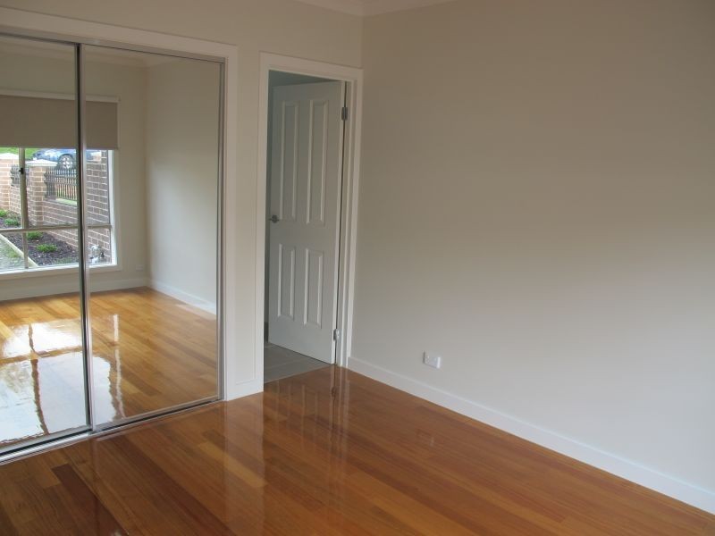 1/5 Churchill Avenue, Chadstone VIC 3148