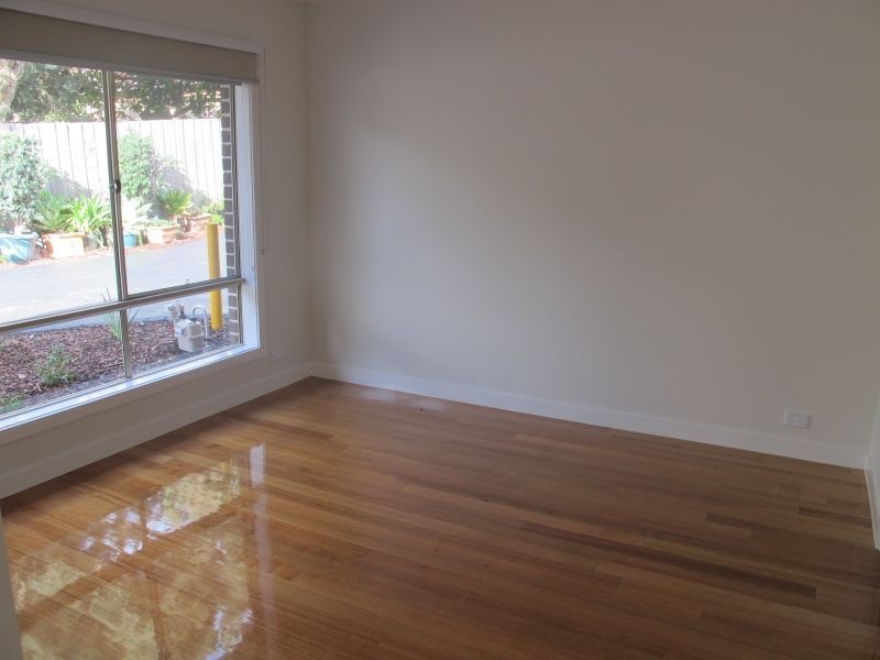 3/5 Churchill Avenue, Chadstone VIC 3148