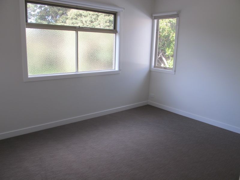 3/5 Churchill Avenue, Chadstone VIC 3148