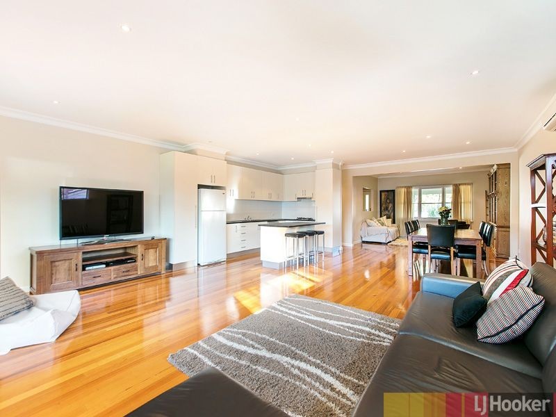 24 Best St, Oakleigh VIC 3166
