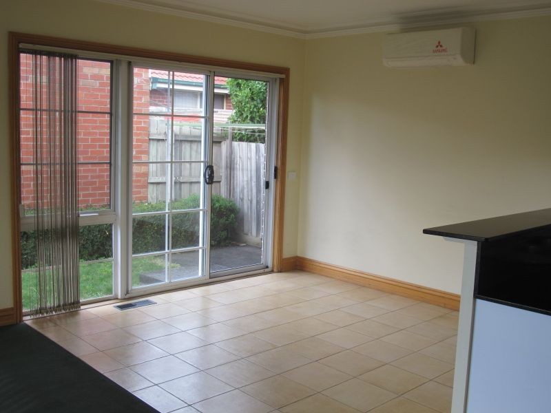 1/6 Stewart Road, Oakleigh East VIC 3166