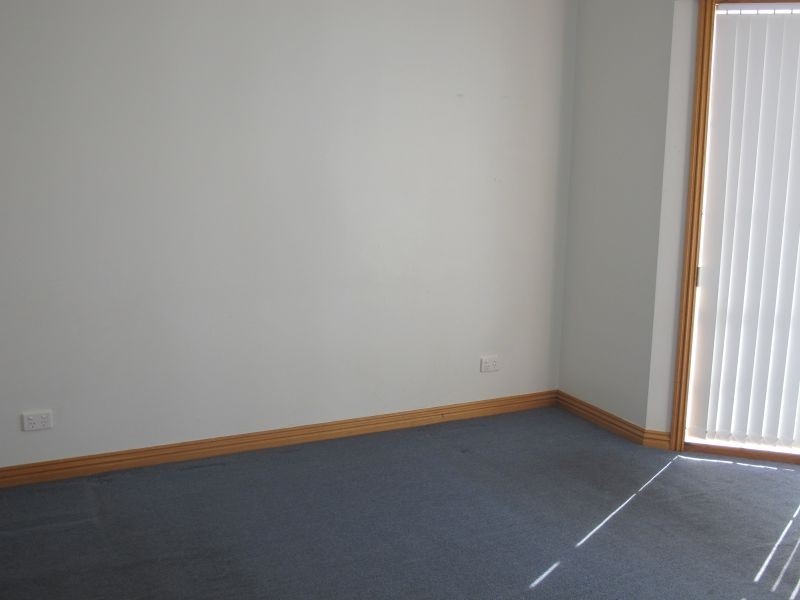 1/6 Stewart Road, Oakleigh East VIC 3166