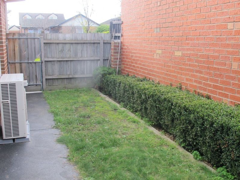 1/6 Stewart Road, Oakleigh East VIC 3166