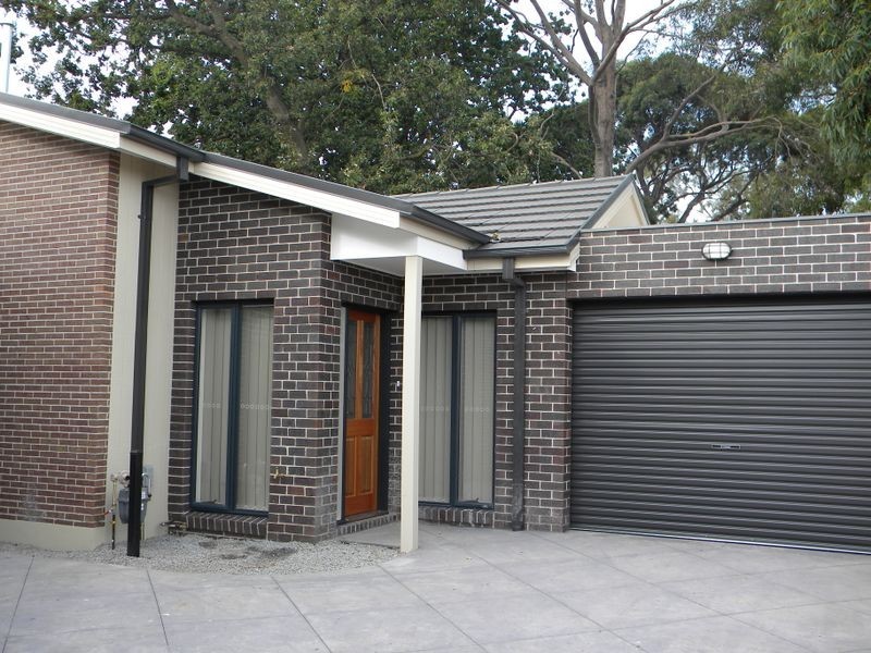 3/4 Hiscock Street, Chadstone VIC 3148