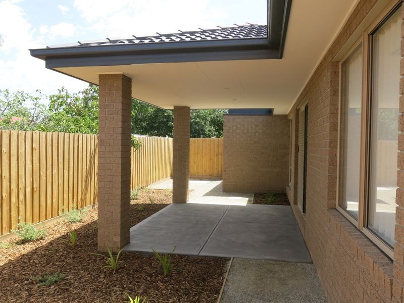 2/434 Haughton Road, Clayton VIC 3168