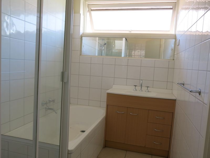 8/5 South Avenue, Bentleigh VIC 3204