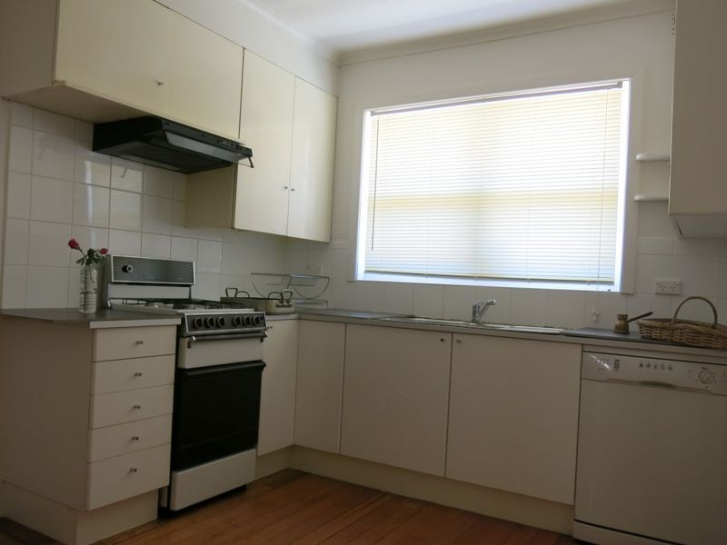 2/10 Rosedale Avenue, Glen Huntly VIC 3163